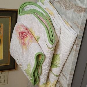 Vintage Heritage Collection Garden Party 100% Cotton Twin Set Quilt